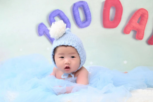 哈尔滨四个月宝宝会翻身 哈尔滨四个月宝宝会翻身